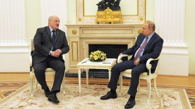 Lukašenko a Putin vydali ostré varování Západu