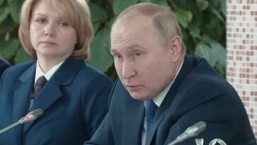 Putin varuje NATO před pokusy o vytvoření bezletové zóny nad Ukrajinou